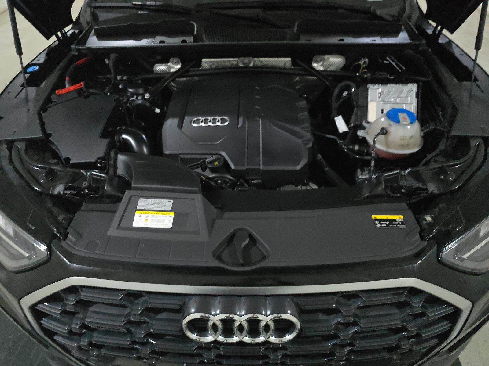 2022 Audi Q5 S line Premium AWD