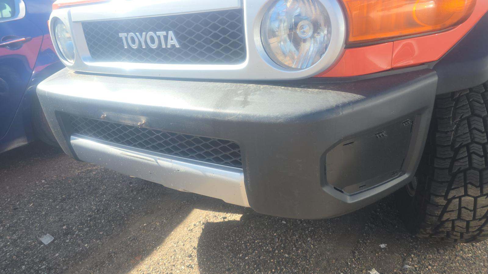 2013 Toyota FJ Cruiser Base AWD