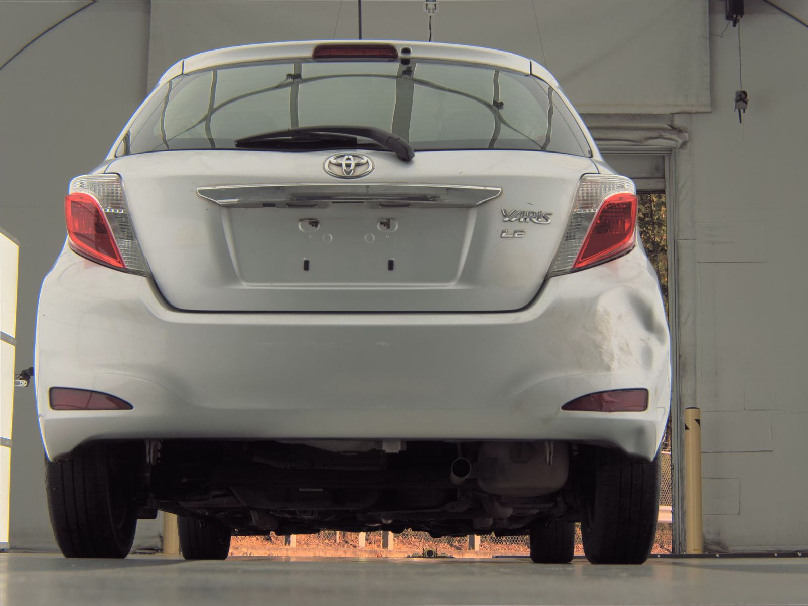 2012 Toyota Yaris LE FWD