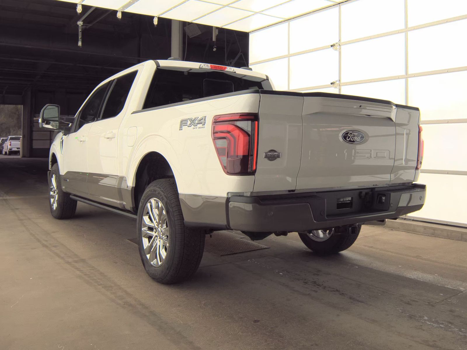 2025 Ford F-150 Hybrid King Ranch AWD