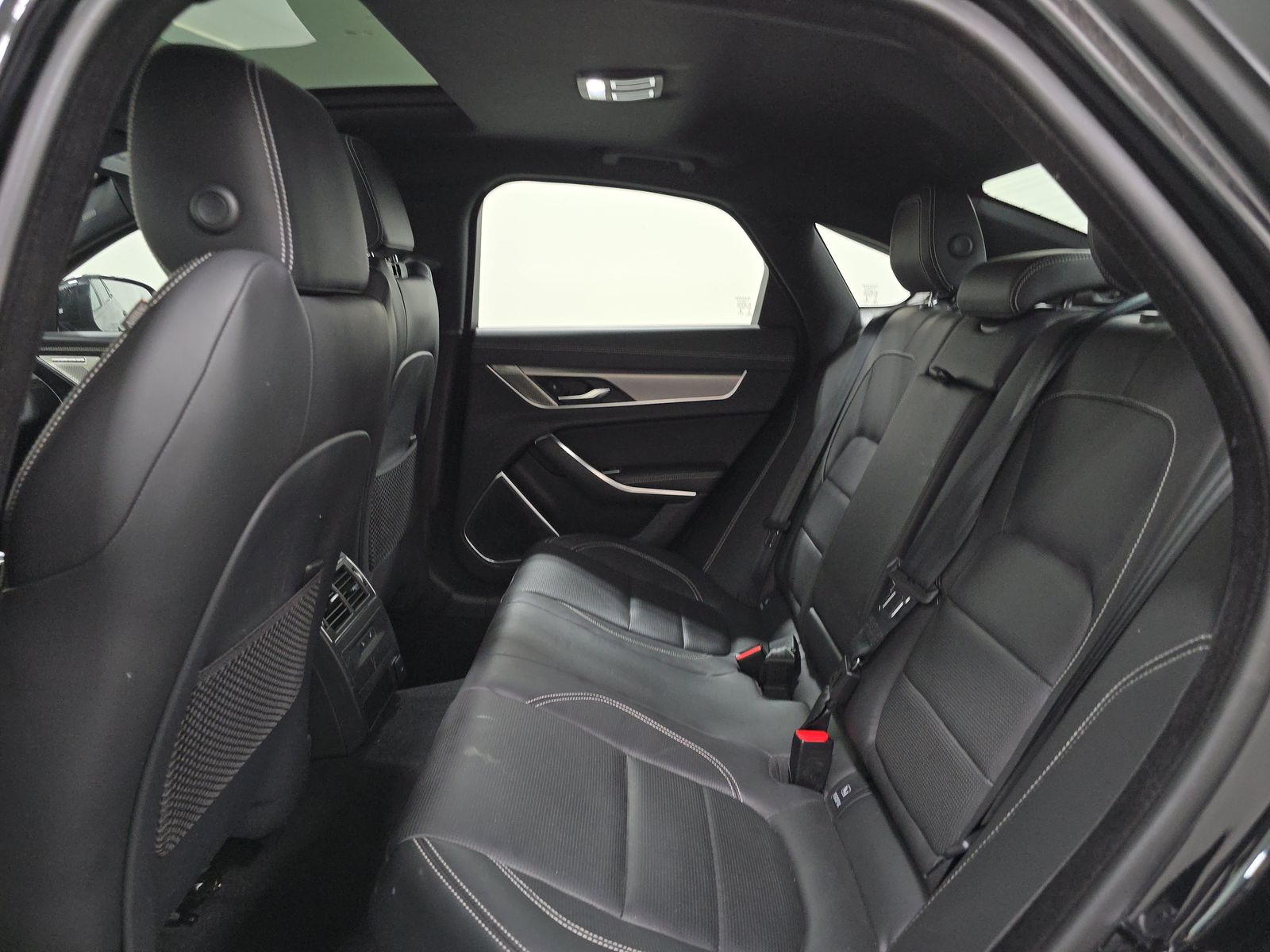 2022 Jaguar XF R-Dynamic SE AWD