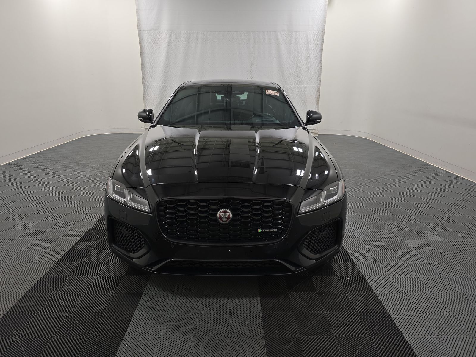 2022 Jaguar XF R-Dynamic SE AWD