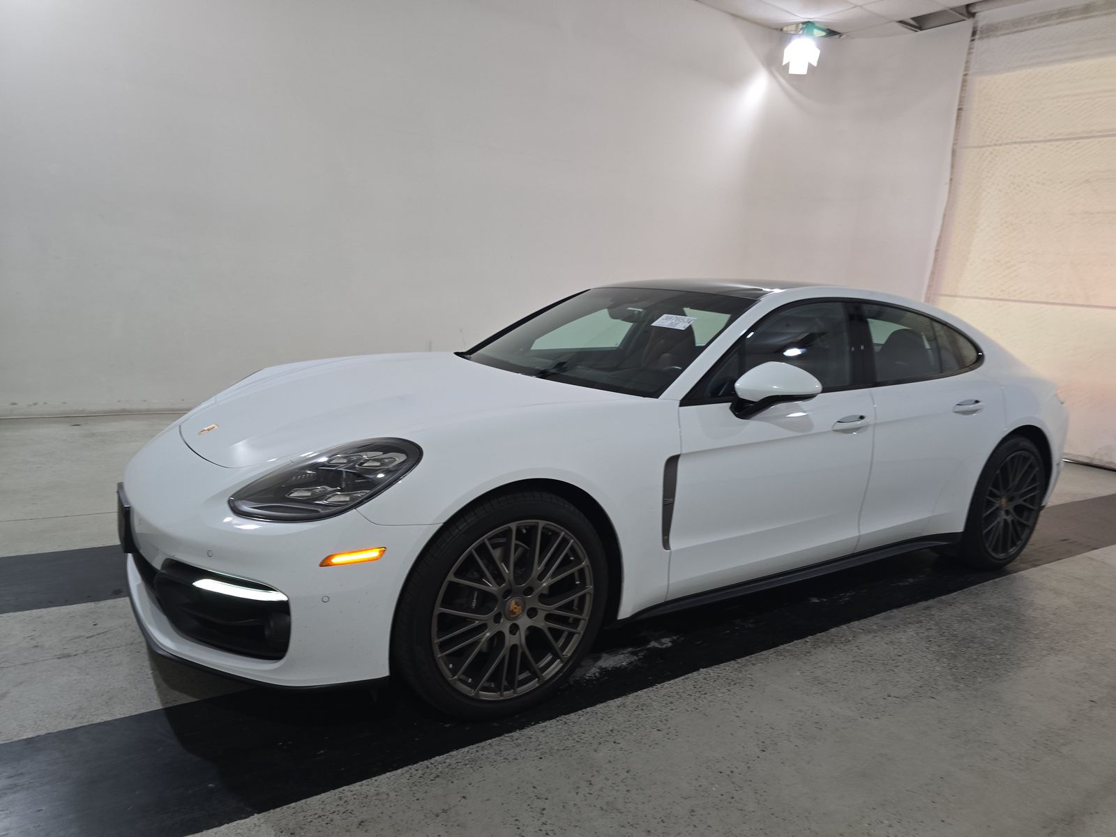 2023 Porsche Panamera Platinum Edition