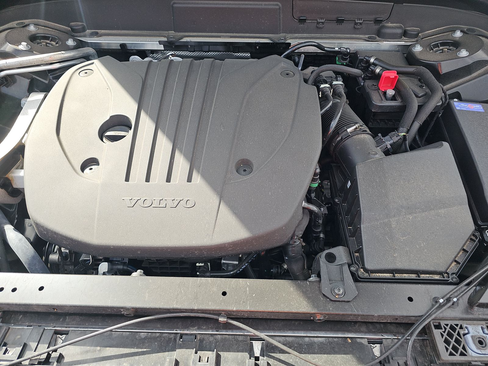 2025 Volvo XC60 B5 Plus AWD