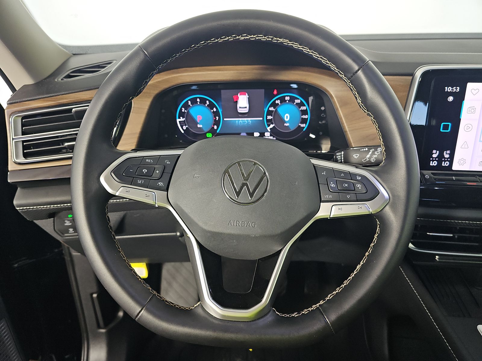 2025 Volkswagen Atlas 2.0T SE FWD