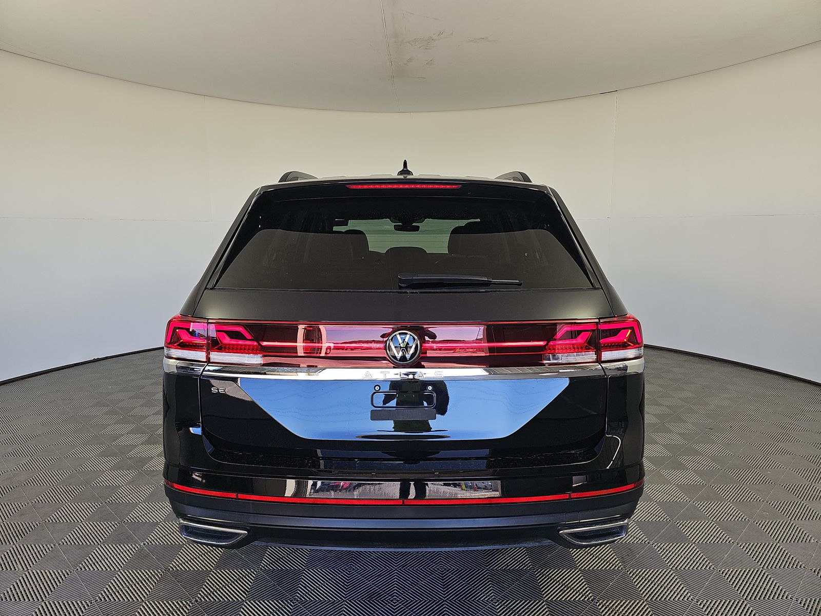 2025 Volkswagen Atlas 2.0T SE FWD