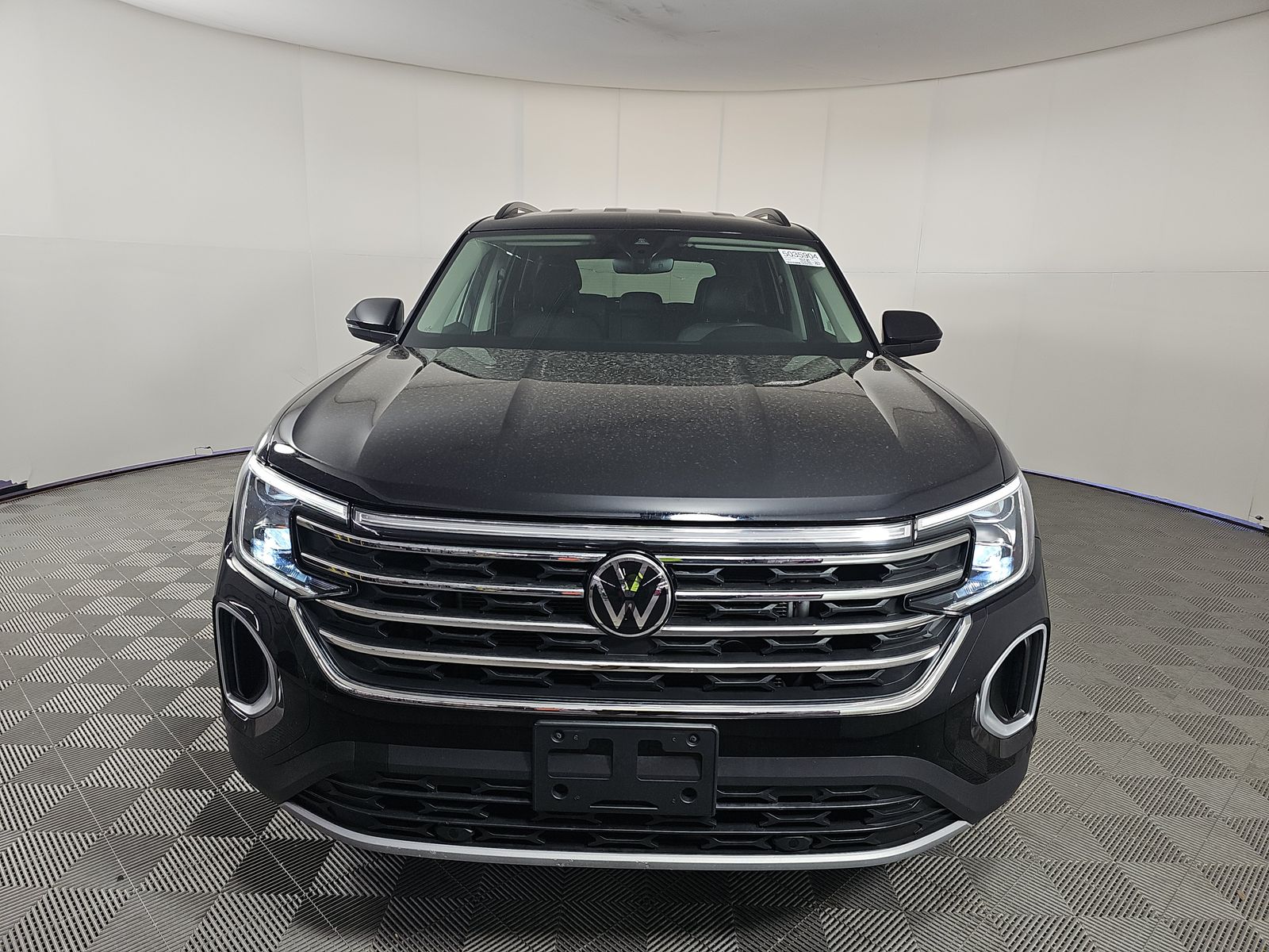 2025 Volkswagen Atlas 2.0T SE FWD