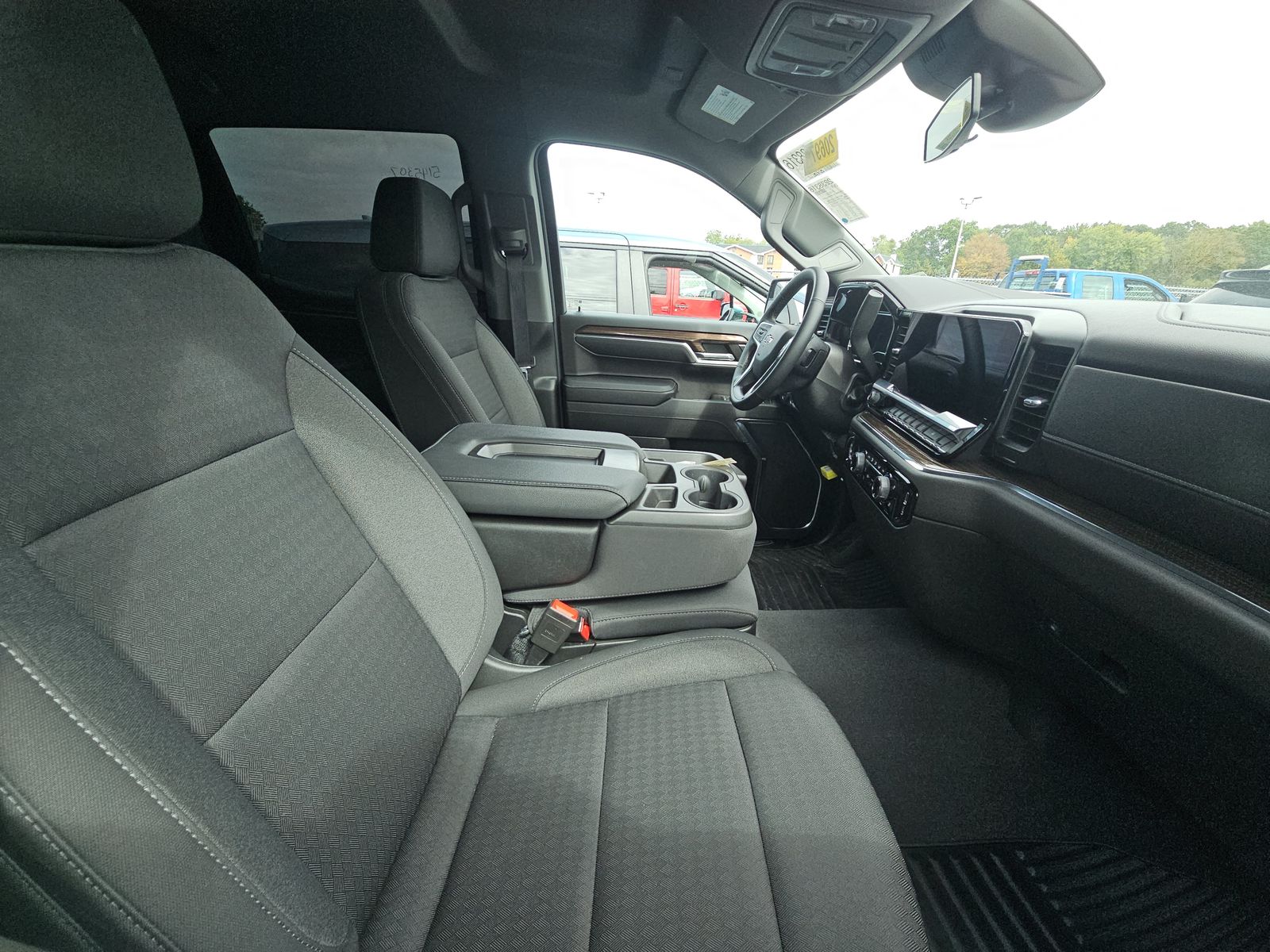 2023 Chevrolet Silverado 1500 LT AWD