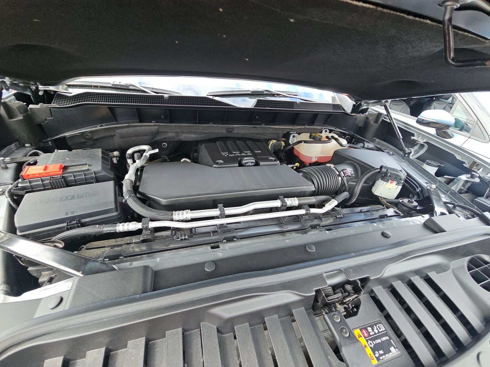 2023 Chevrolet Silverado 1500 LT AWD