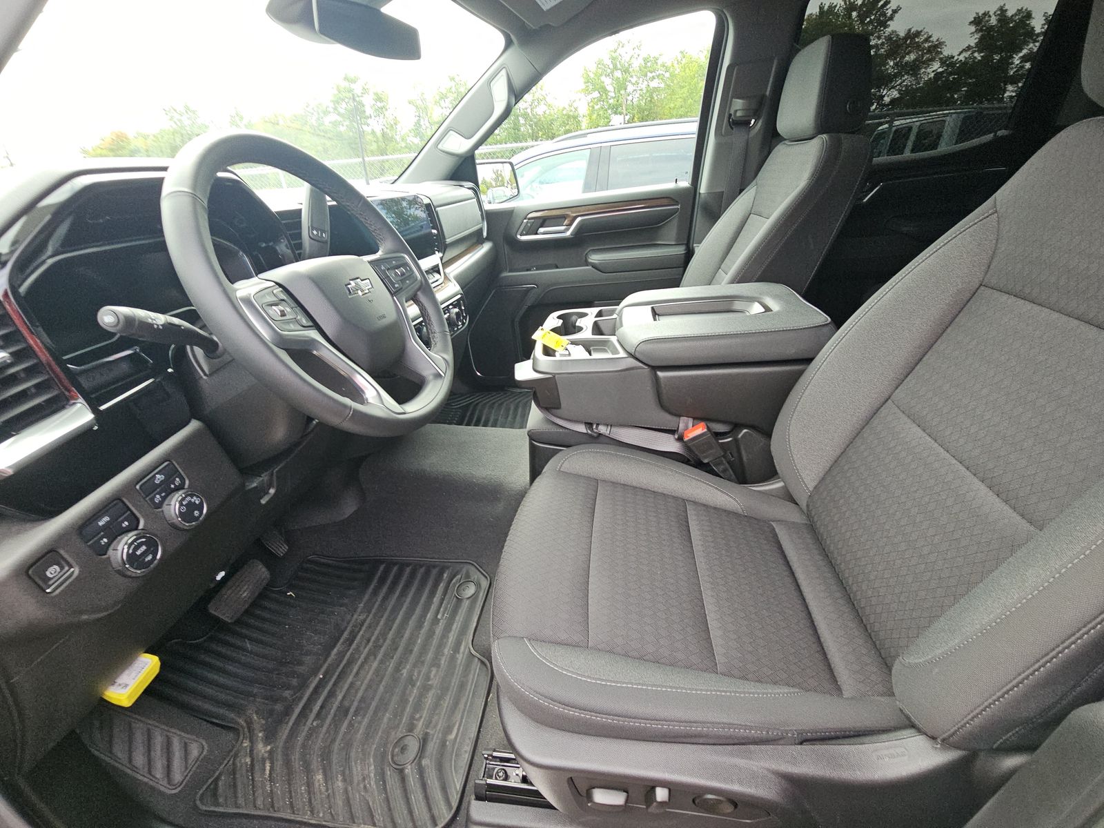 2023 Chevrolet Silverado 1500 LT AWD