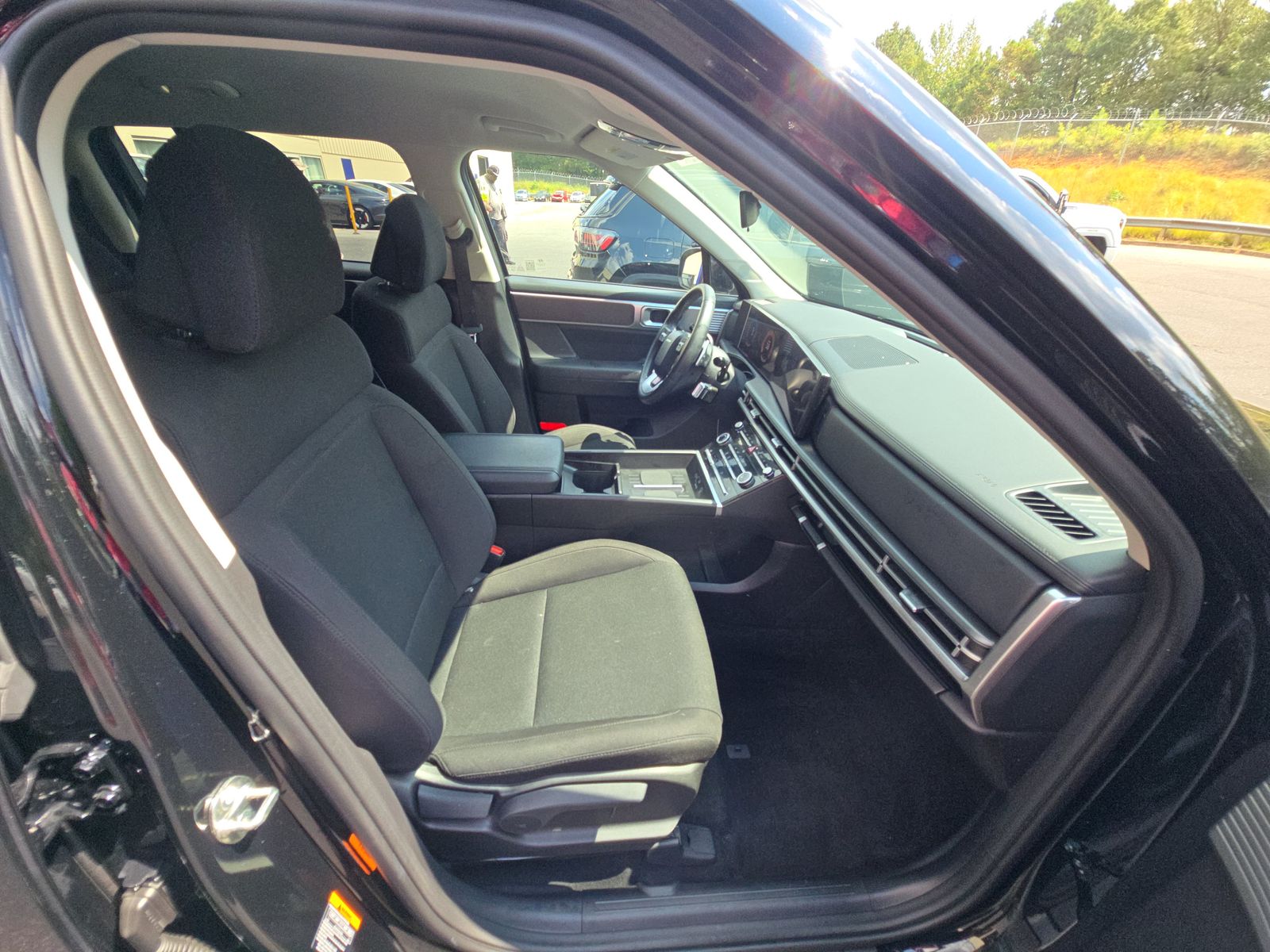 2025 Hyundai Santa Fe SE FWD