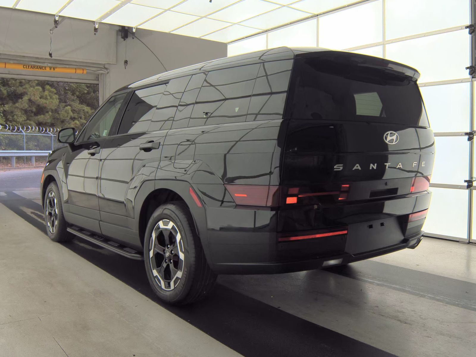 2025 Hyundai Santa Fe SE FWD