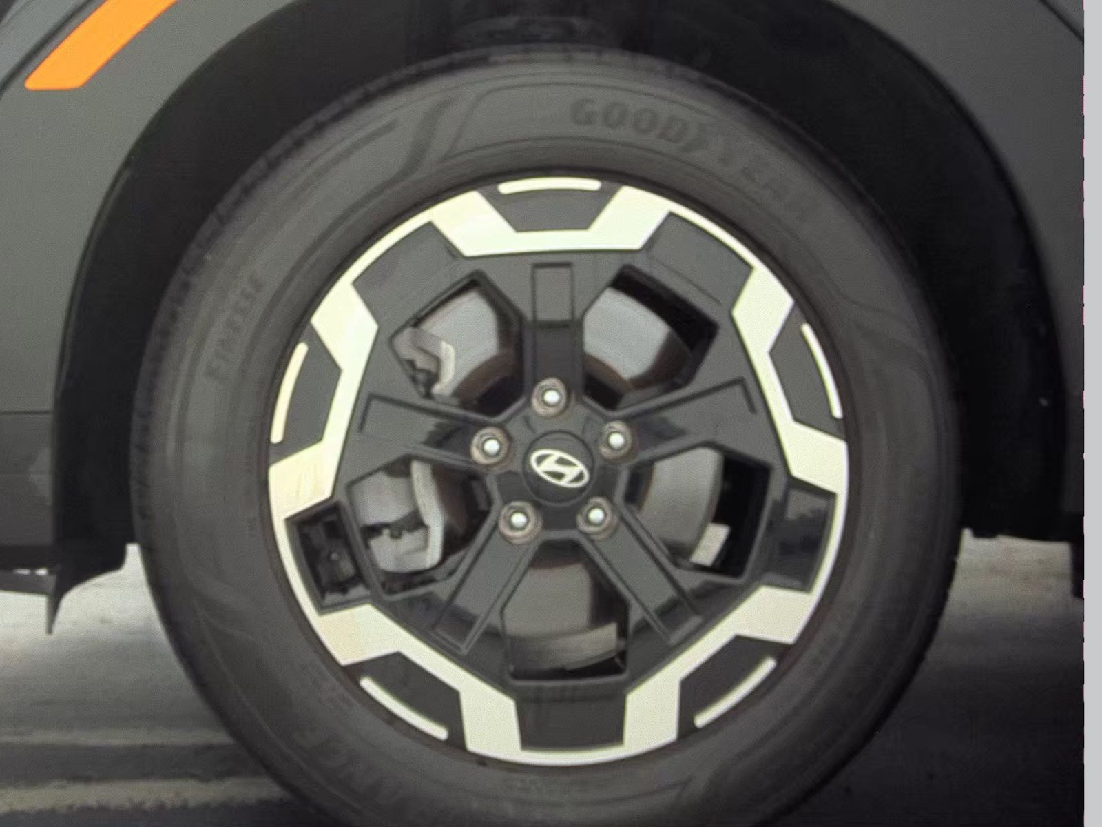 2025 Hyundai Santa Fe SE FWD