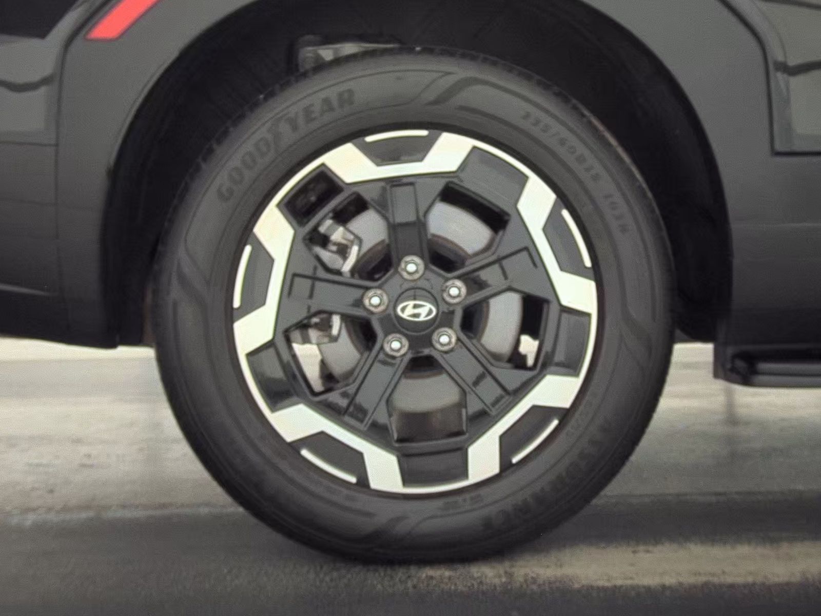 2025 Hyundai Santa Fe SE FWD