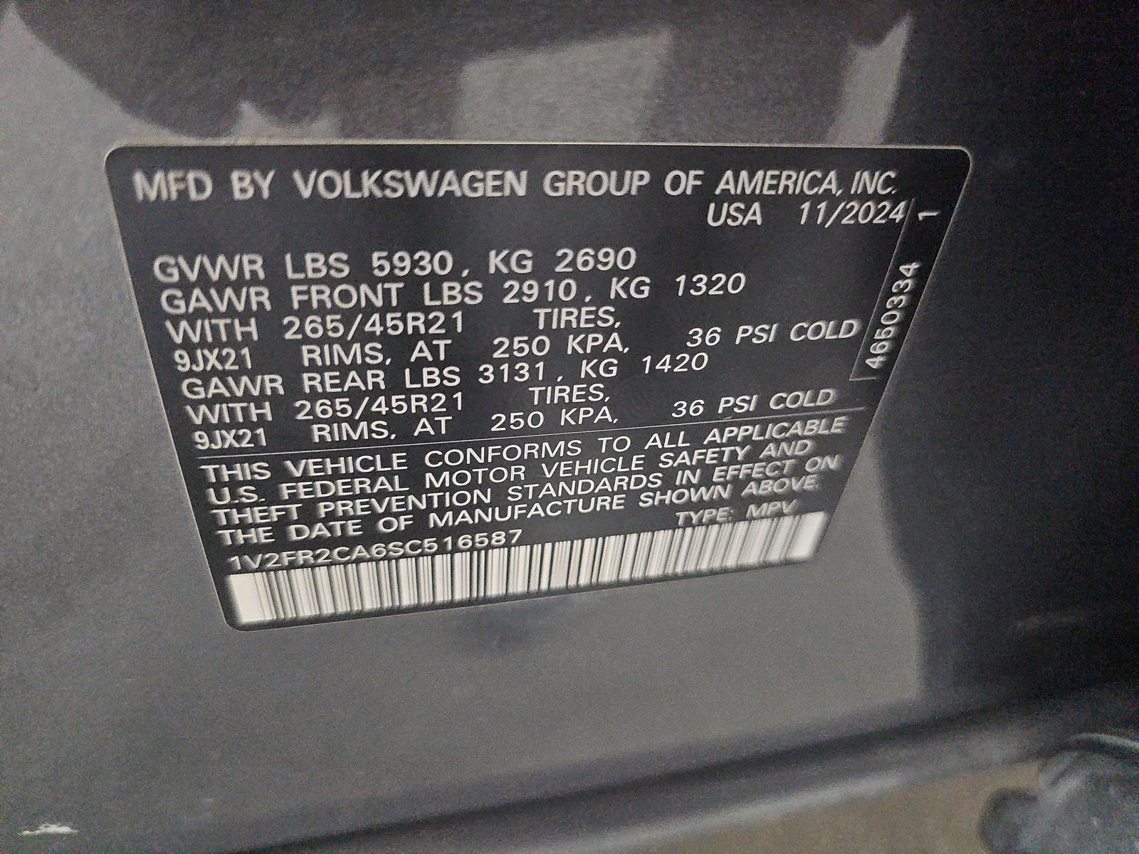 2025 Volkswagen Atlas 2.0T SEL Premium R-Line AWD