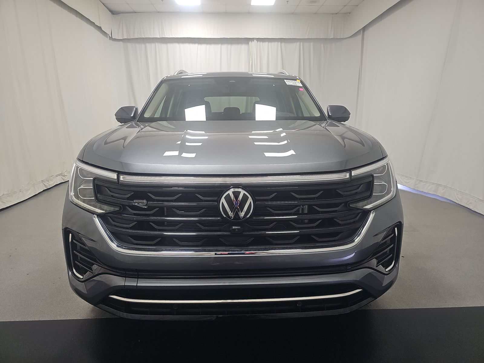 2025 Volkswagen Atlas 2.0T SEL Premium R-Line AWD