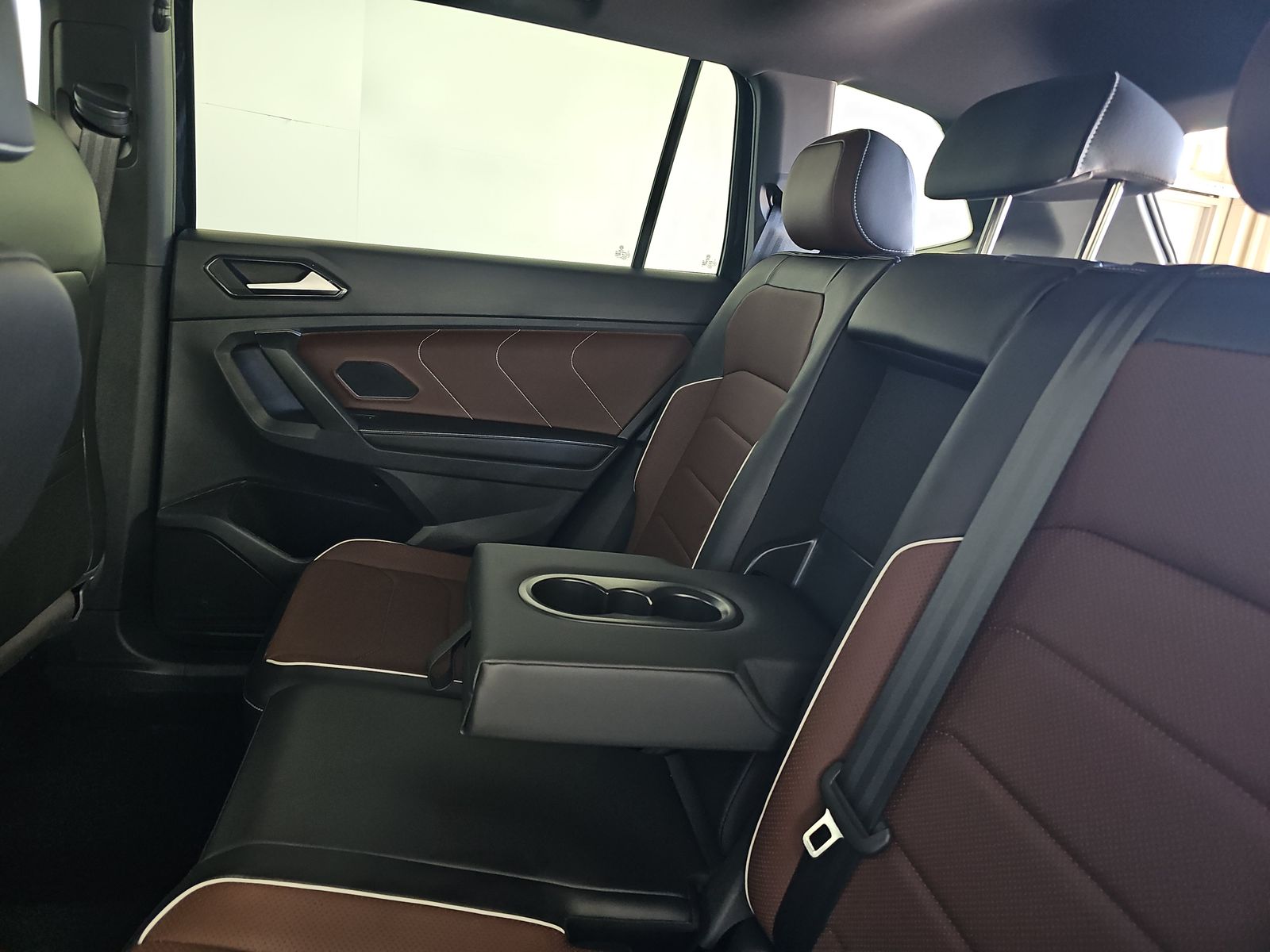 2024 Volkswagen Tiguan 2.0T SEL R-Line AWD