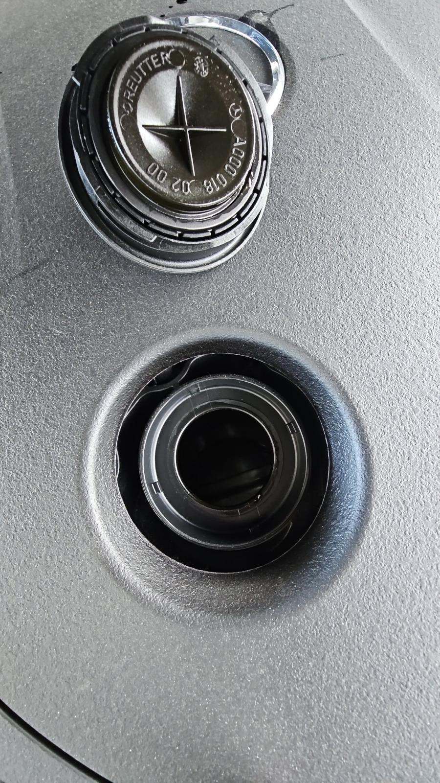 2024 Mercedes-Benz GLC GLC 300 RWD