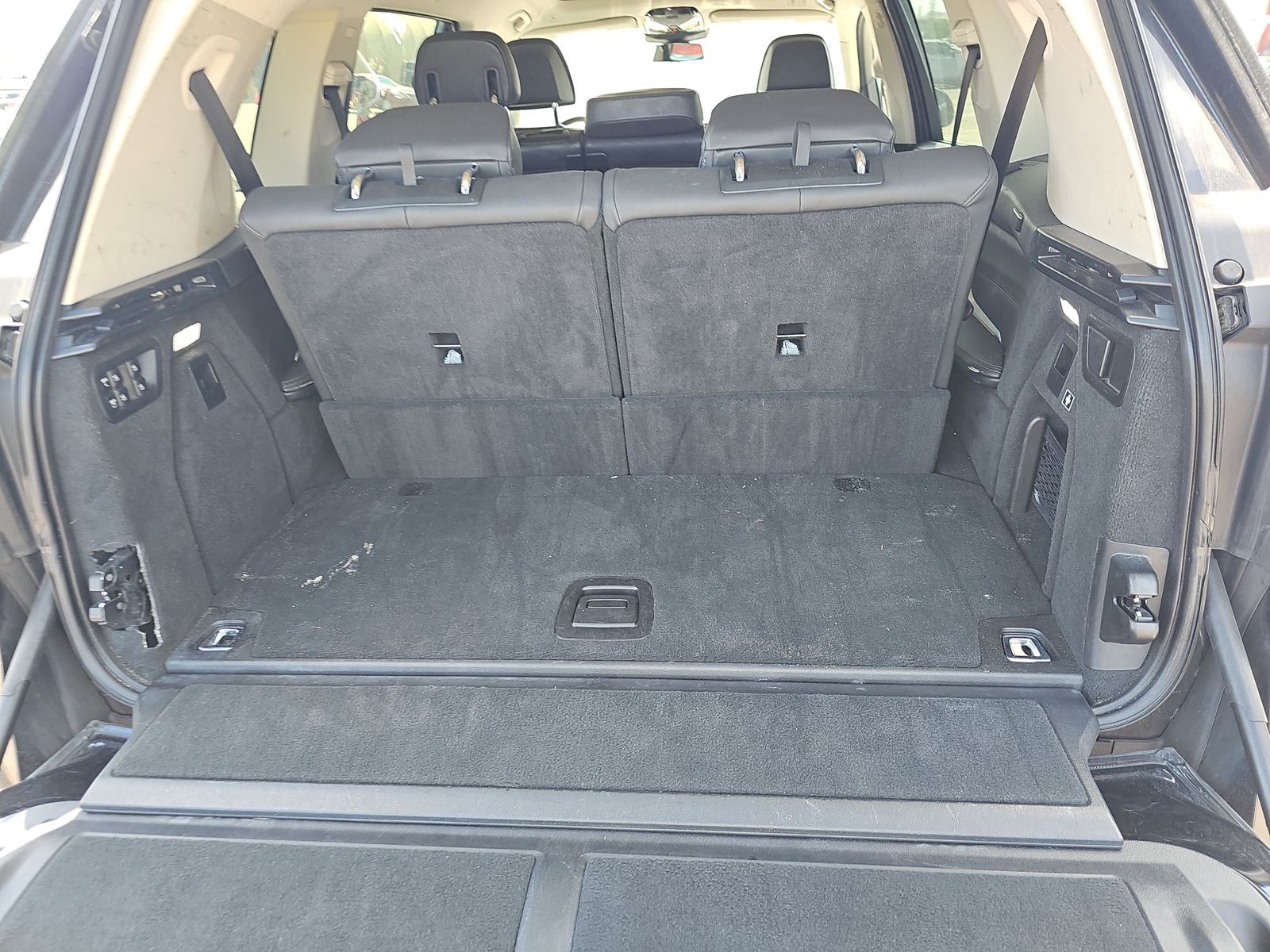 2023 BMW X7 xDrive40i AWD