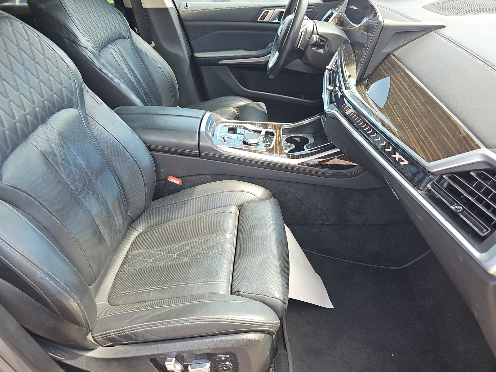 2023 BMW X7 xDrive40i AWD