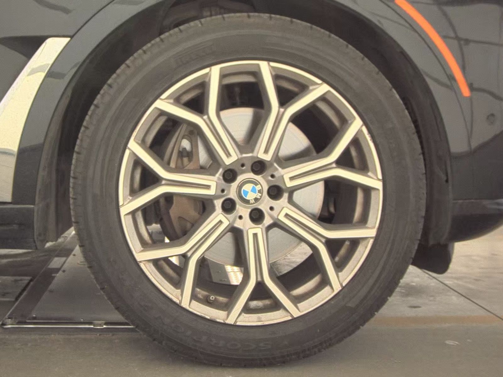 2023 BMW X7 xDrive40i AWD