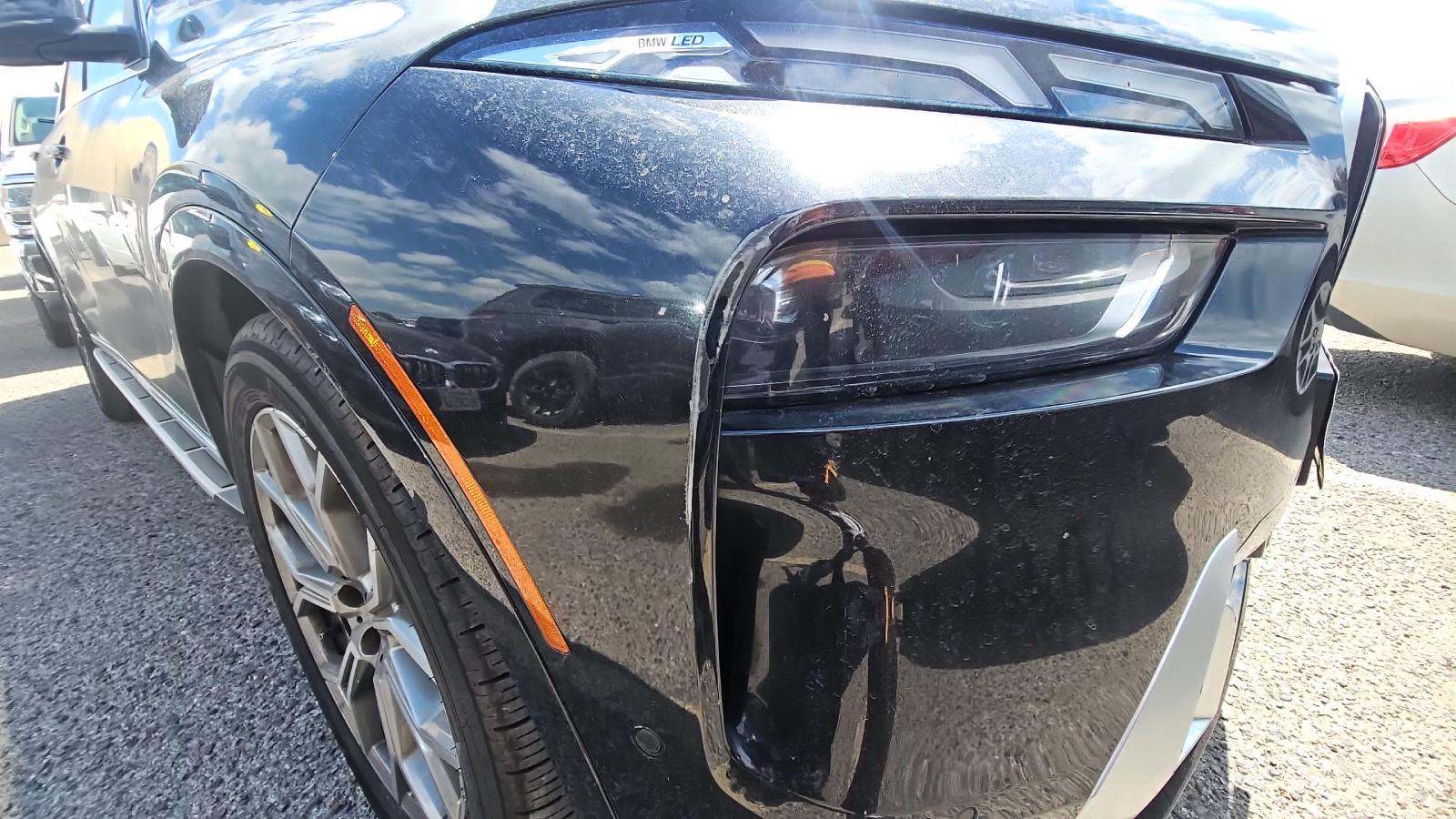 2023 BMW X7 xDrive40i AWD