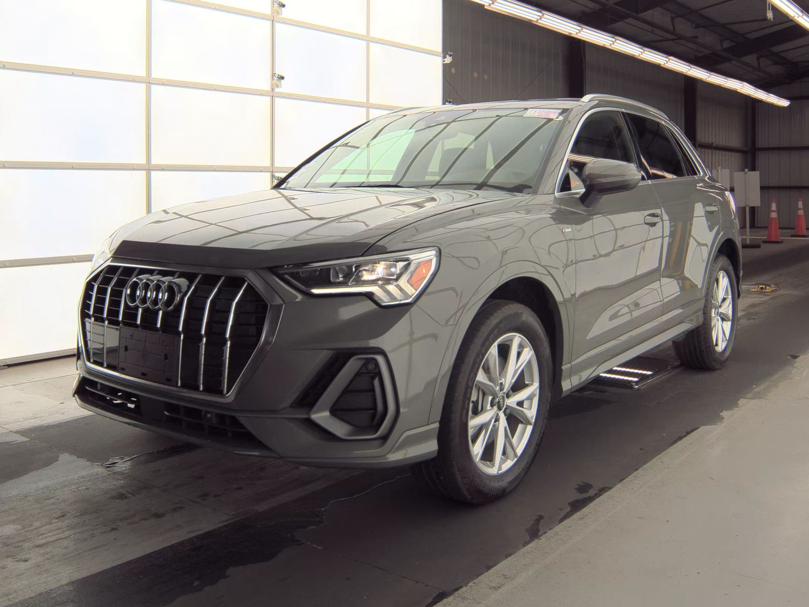2023 Audi Q3 S line Premium