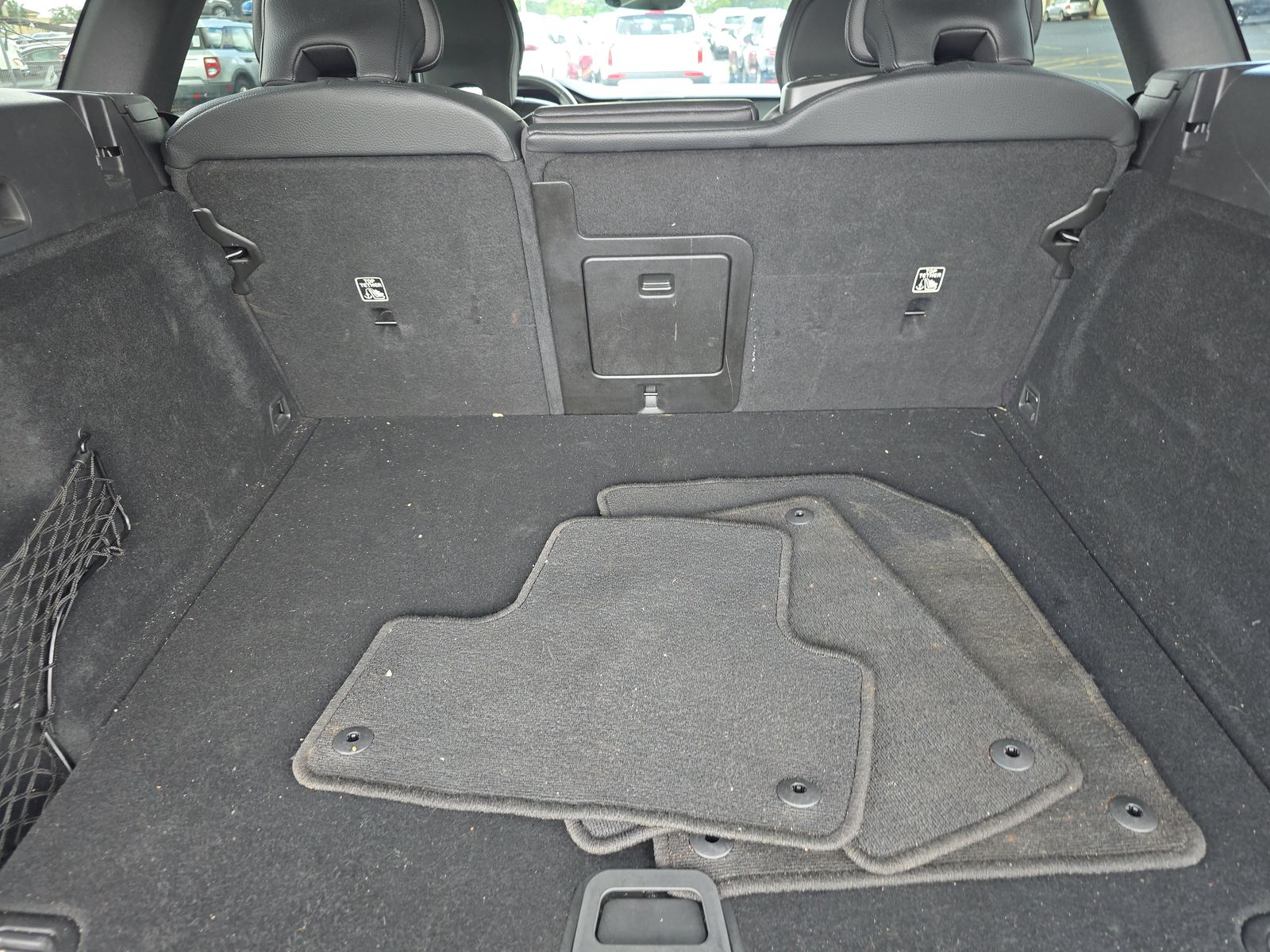 2022 Volvo XC60 B5 Momentum FWD