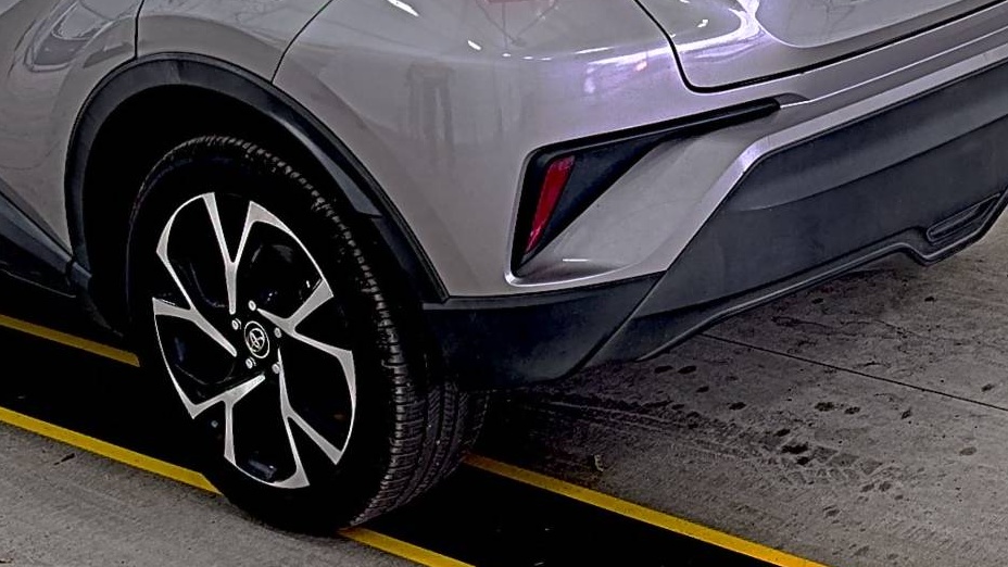 2018 Toyota C-HR XLE FWD