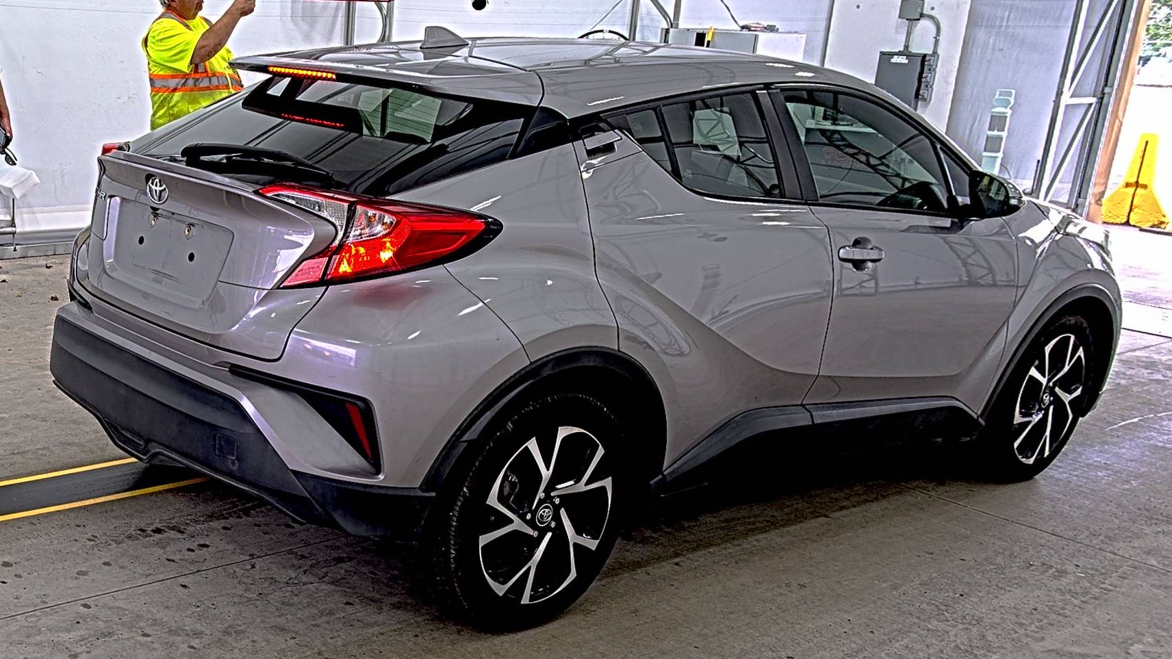 2018 Toyota C-HR XLE FWD