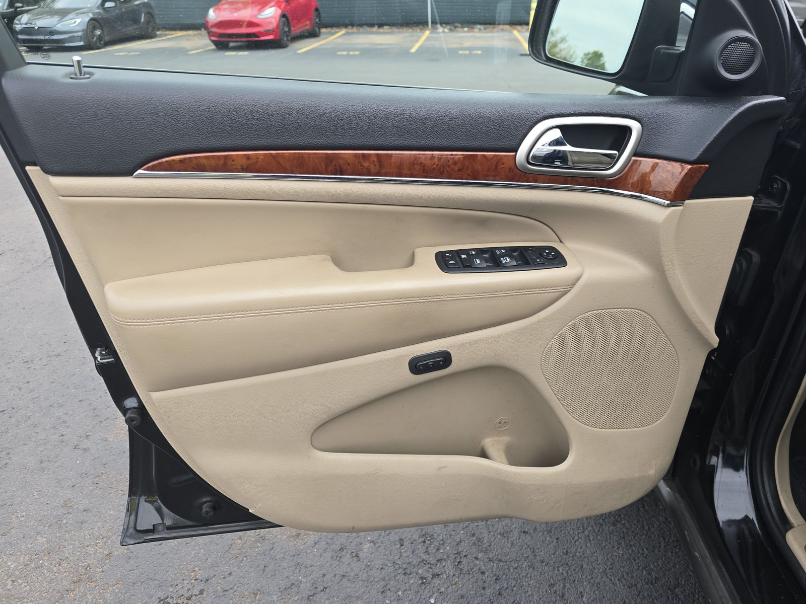 2011 Jeep Grand Cherokee Limited AWD