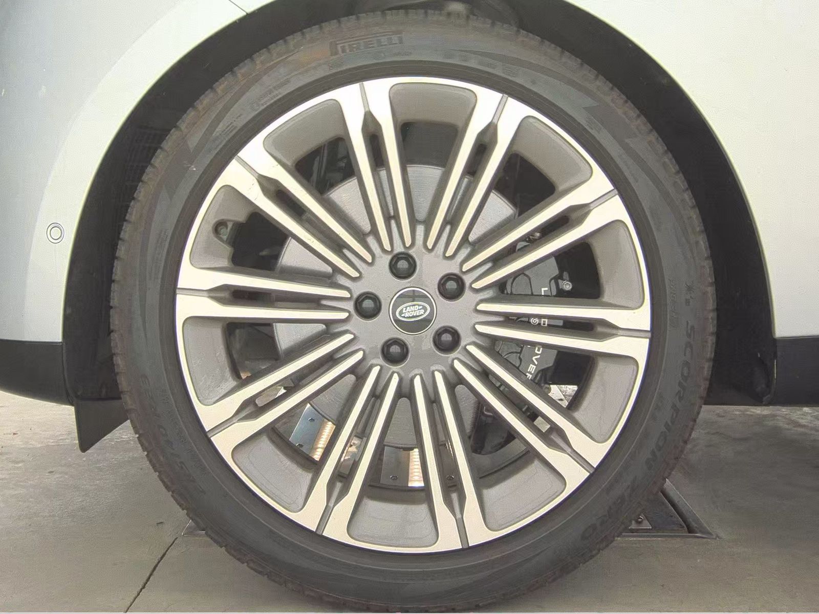 2023 Land Rover Range Rover Autobiography AWD