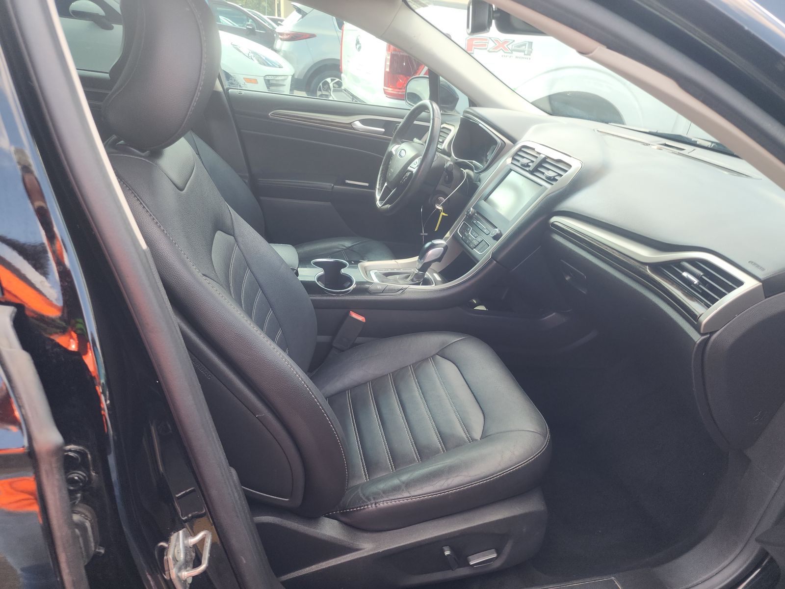 2016 Ford Fusion Hybrid SE FWD