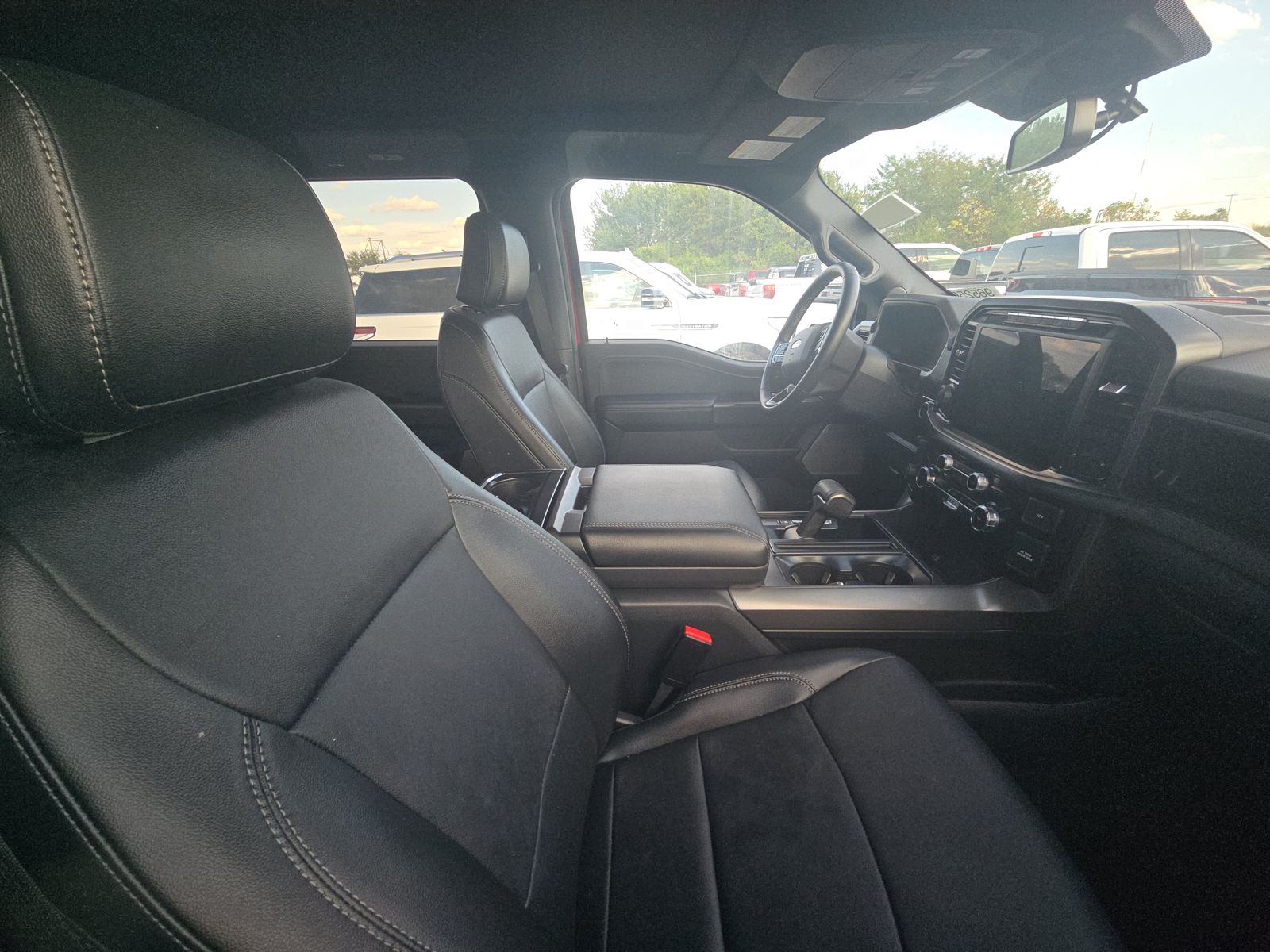 2024 Ford F-150 XLT AWD