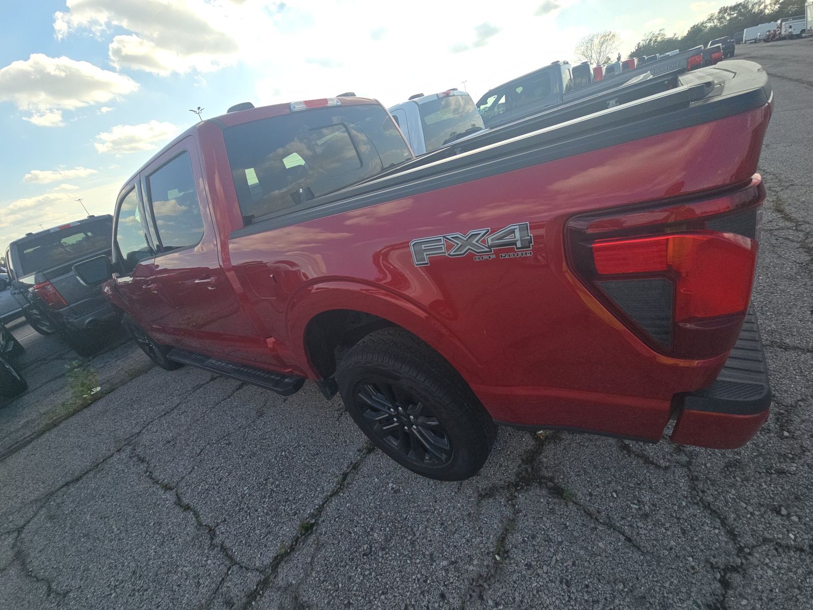 2024 Ford F-150 XLT AWD