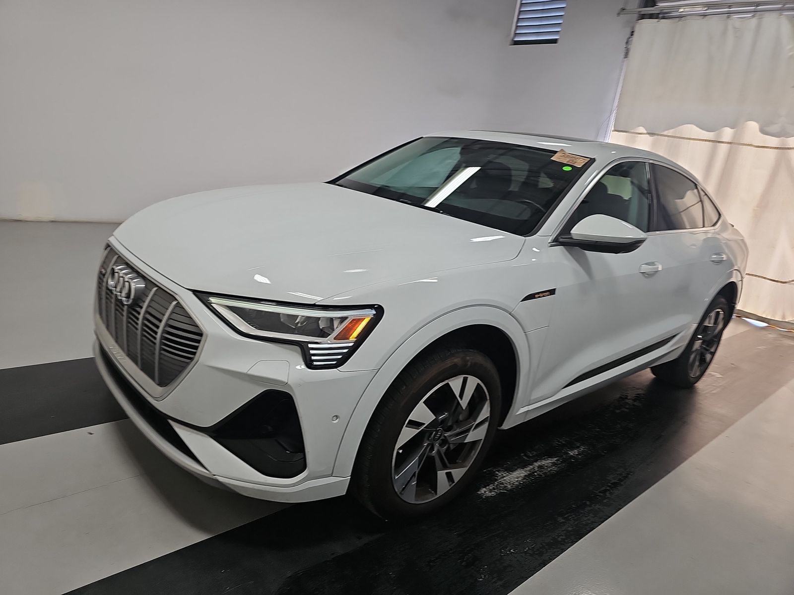 2022 Audi e-tron Sportback S line Premium Plus