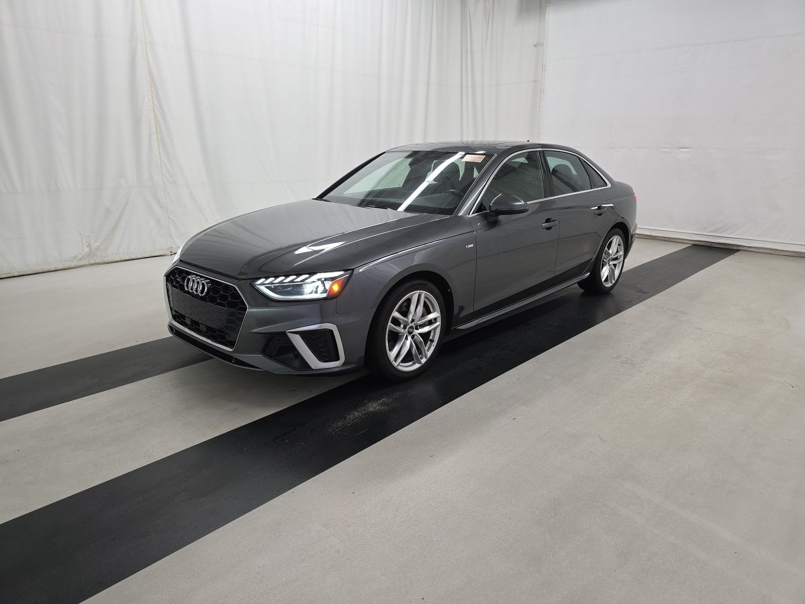 2022 Audi A4 Sedan S line Premium Plus