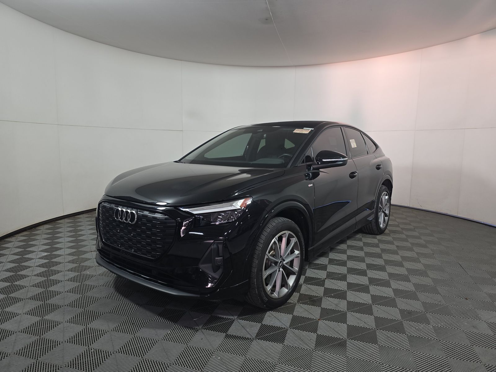 2022 Audi Q4 Sportback e-tron Premium Plus 50