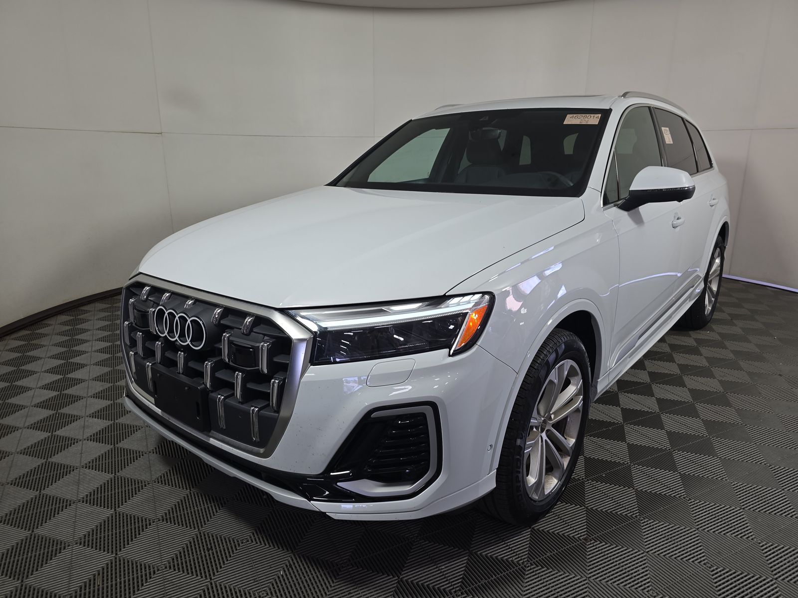 2025 Audi Q7 Premium 45 TFSI