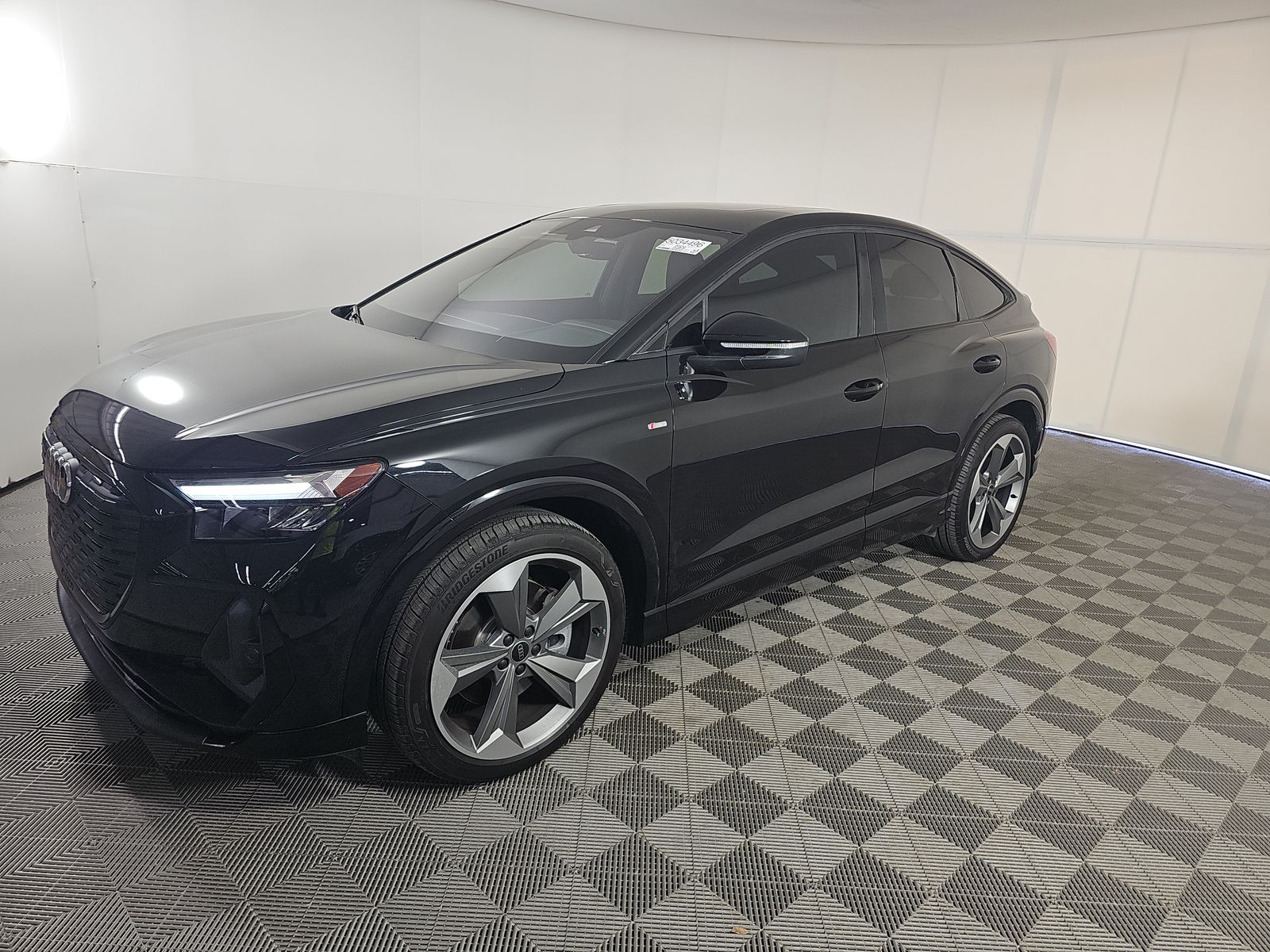 2025 Audi Q4 e-tron Sportback Premium Plus 55