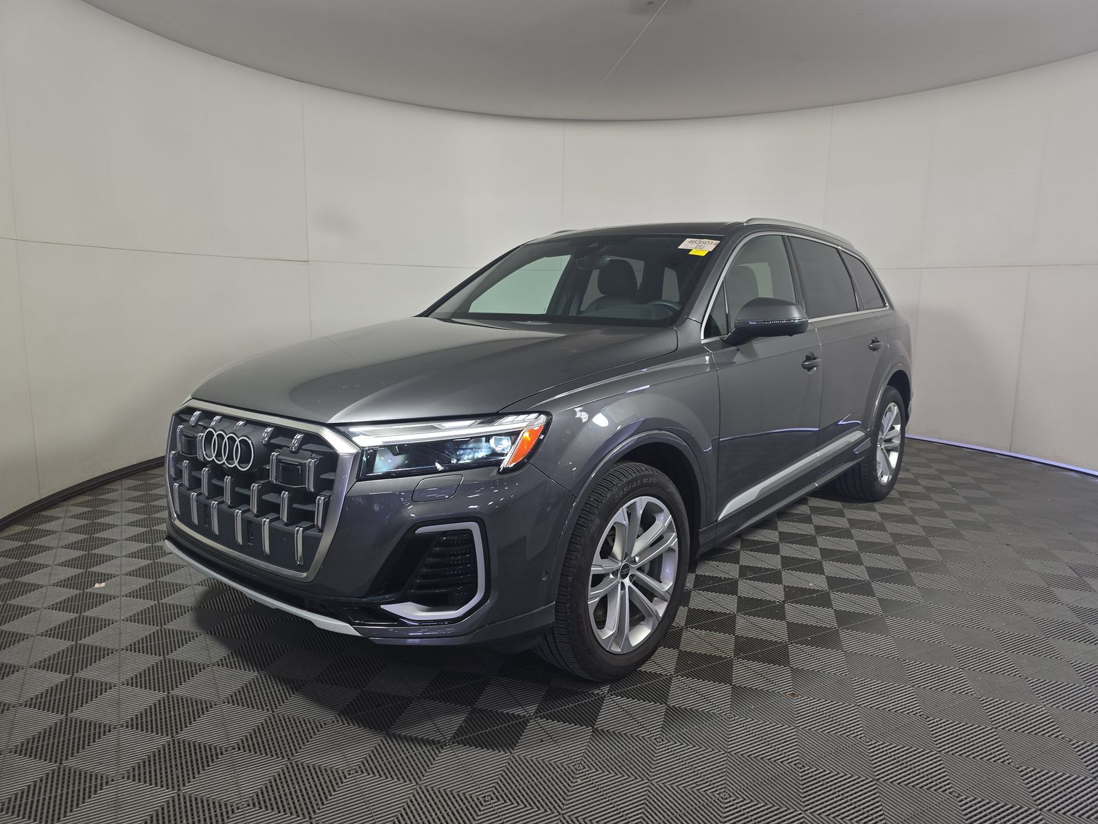 2025 Audi Q7 Premium Plus 55 TFSI