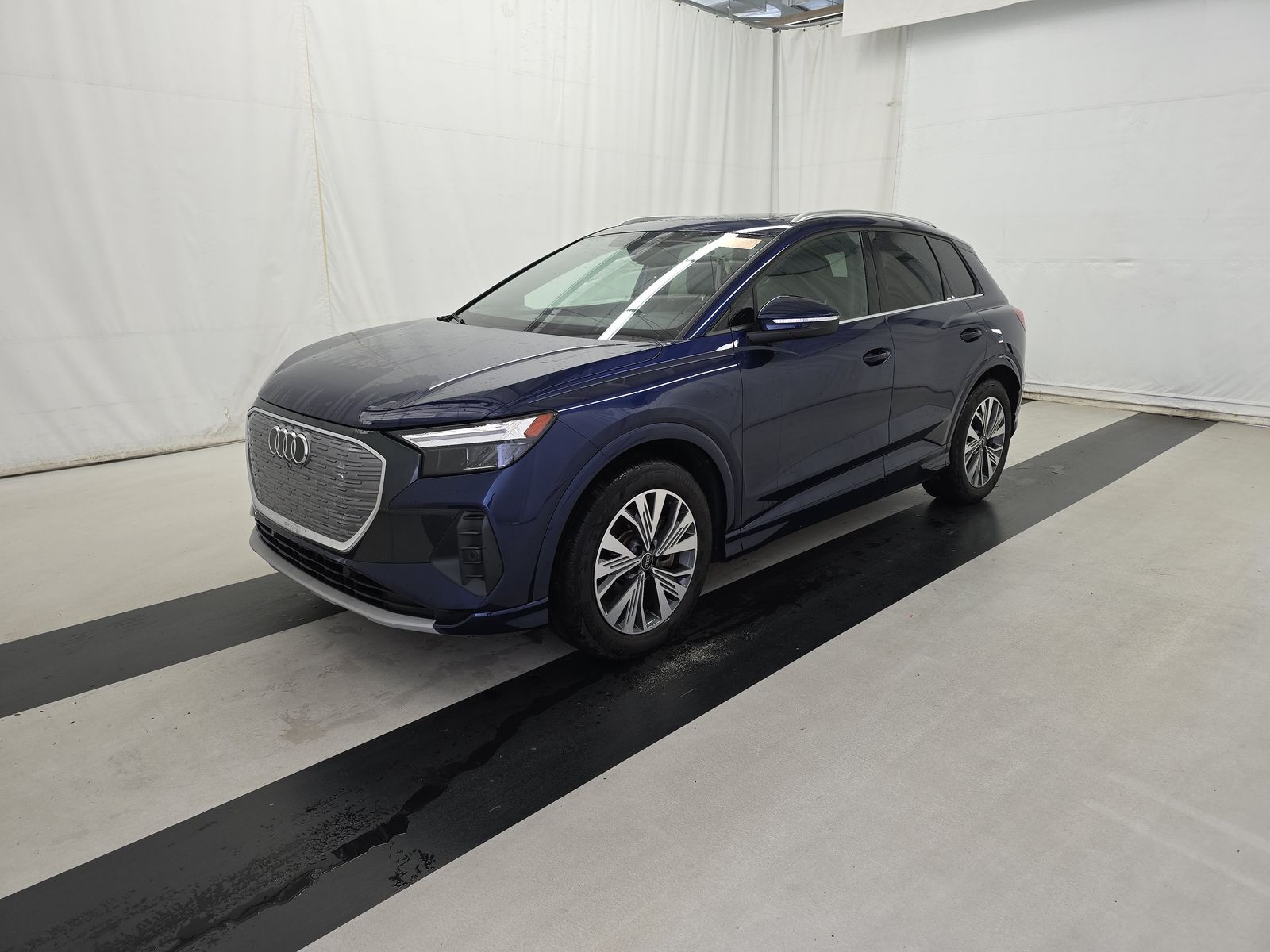 2025 Audi Q4 e-tron Premium 45