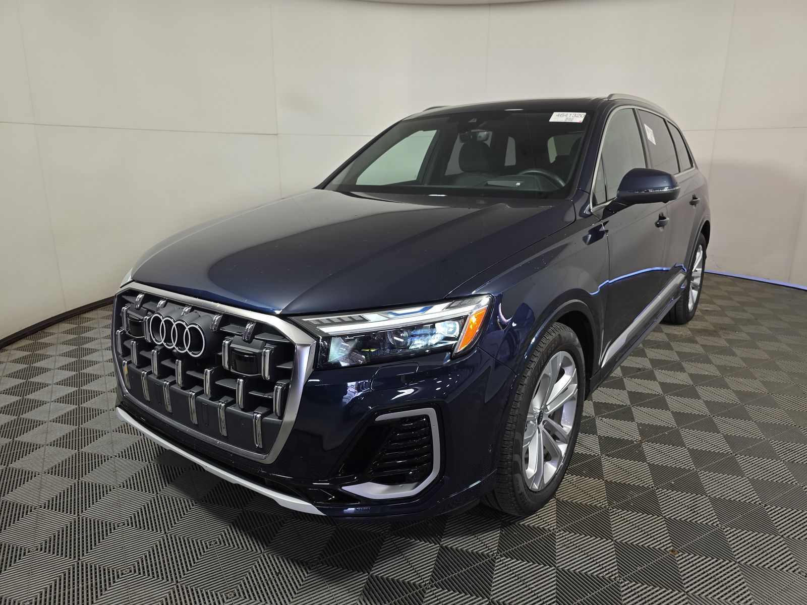 2025 Audi Q7 Prestige 55 TFSI