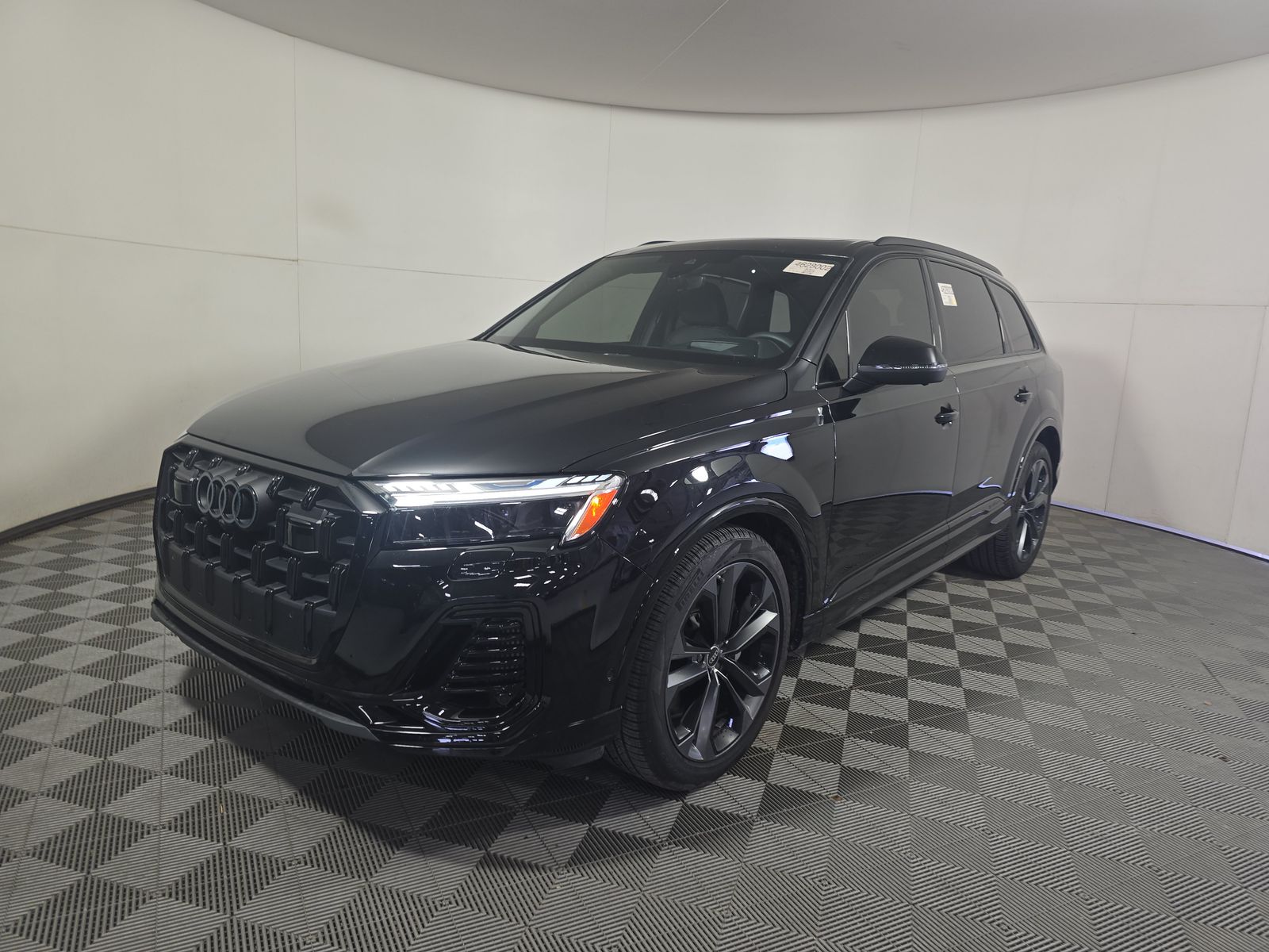 2025 Audi Q7 Prestige 55 TFSI