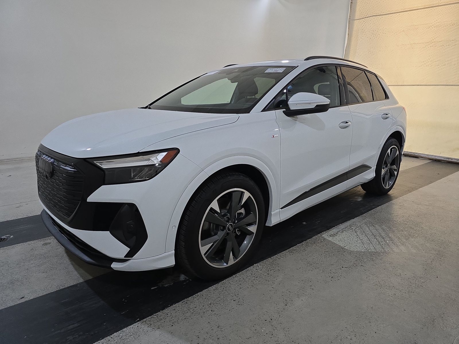 2024 Audi Q4 e-tron Premium Plus 55