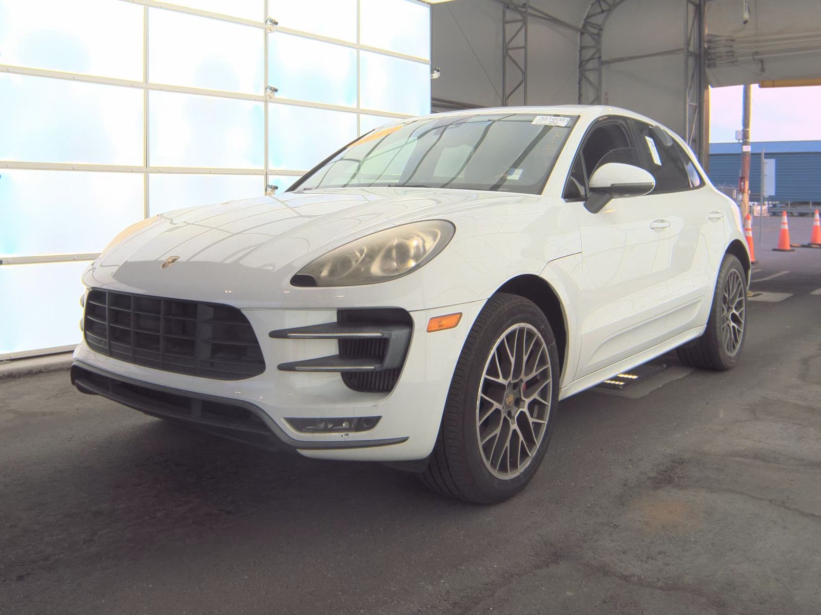 2015 Porsche Macan Turbo AWD