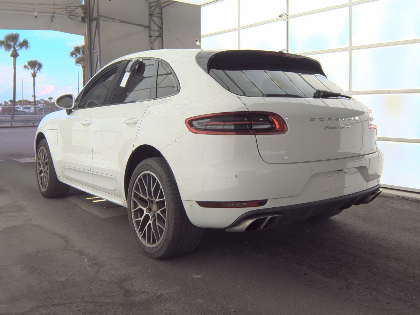 2015 Porsche Macan Turbo AWD