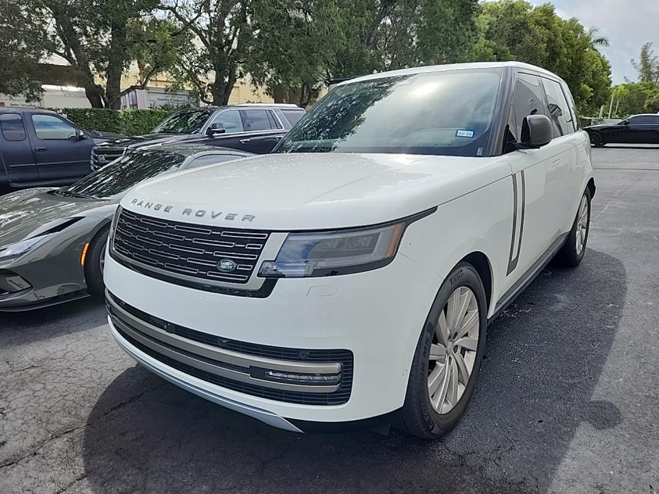 2025 Land Rover Range Rover SE