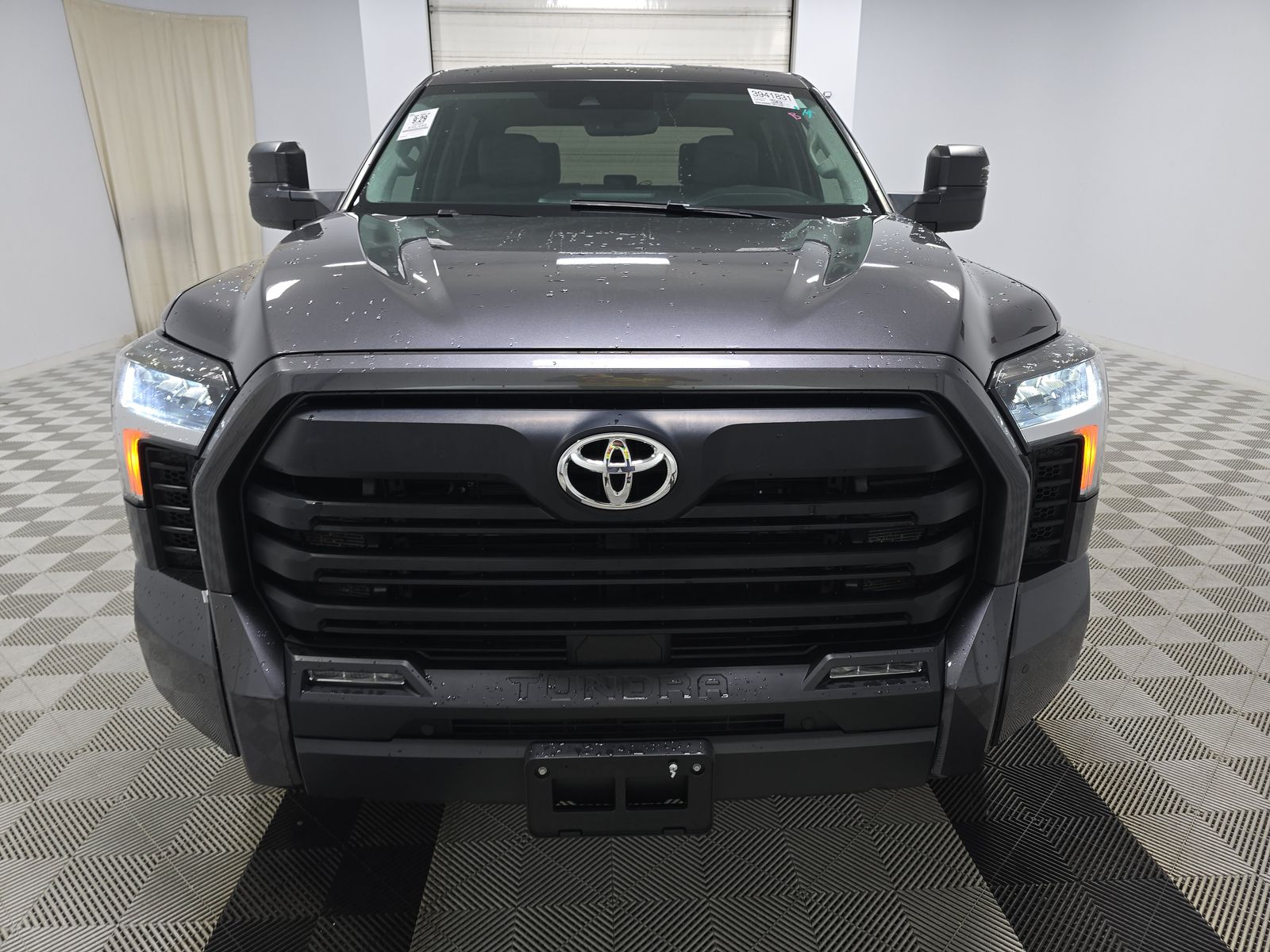 2022 Toyota Tundra SR5 AWD