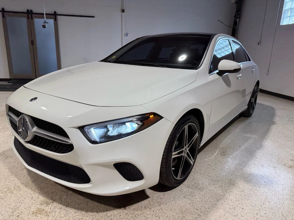 2019 Mercedes-Benz A 220 4MATIC